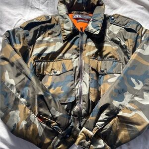 Zara Cropped Camo Jacket